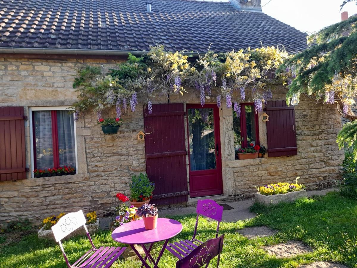 Aux Glycines Bed & Breakfast Marcilly-Ogny Exterior photo